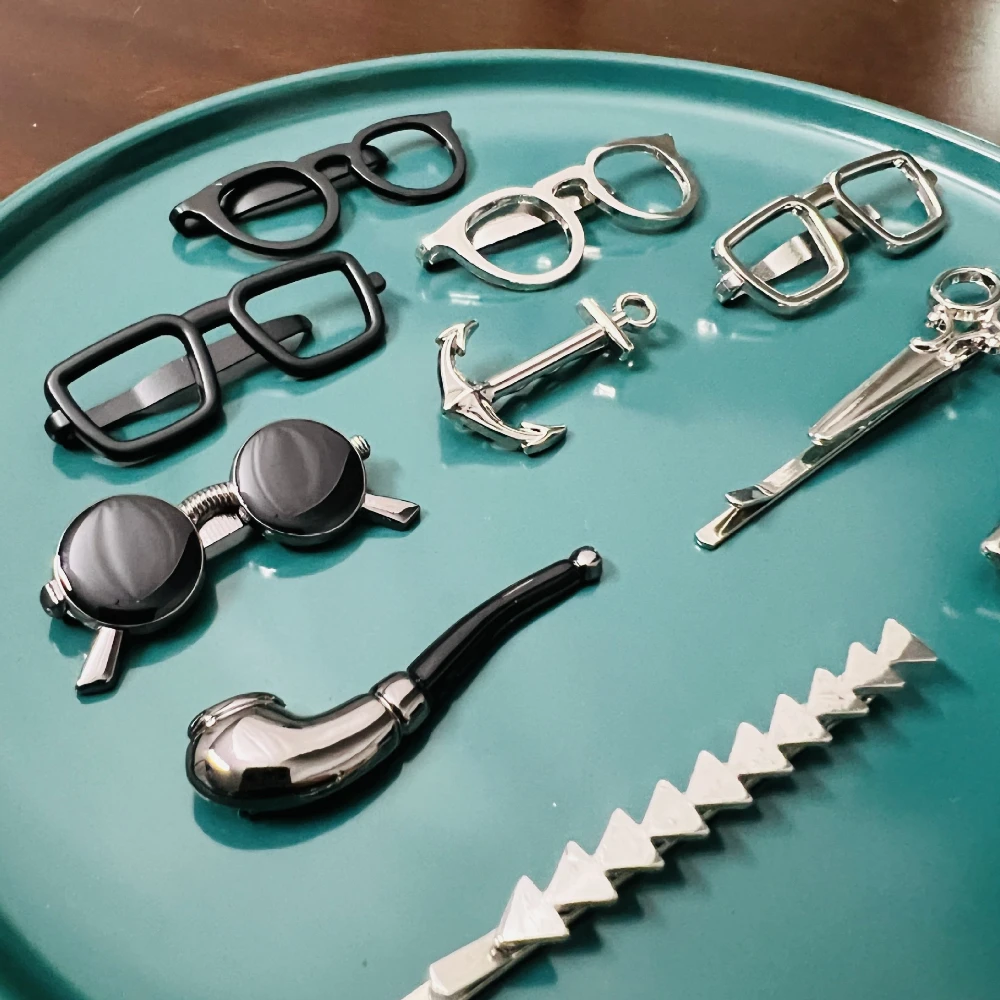 Men'S Minimalist Accessories - Koreańskie metalowe oprawki okularów, kieszonka na